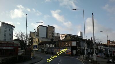 Foto 6x4 Ansicht von Vector Point und Pioneer Point von der Ley Street Ilford \/ c2014