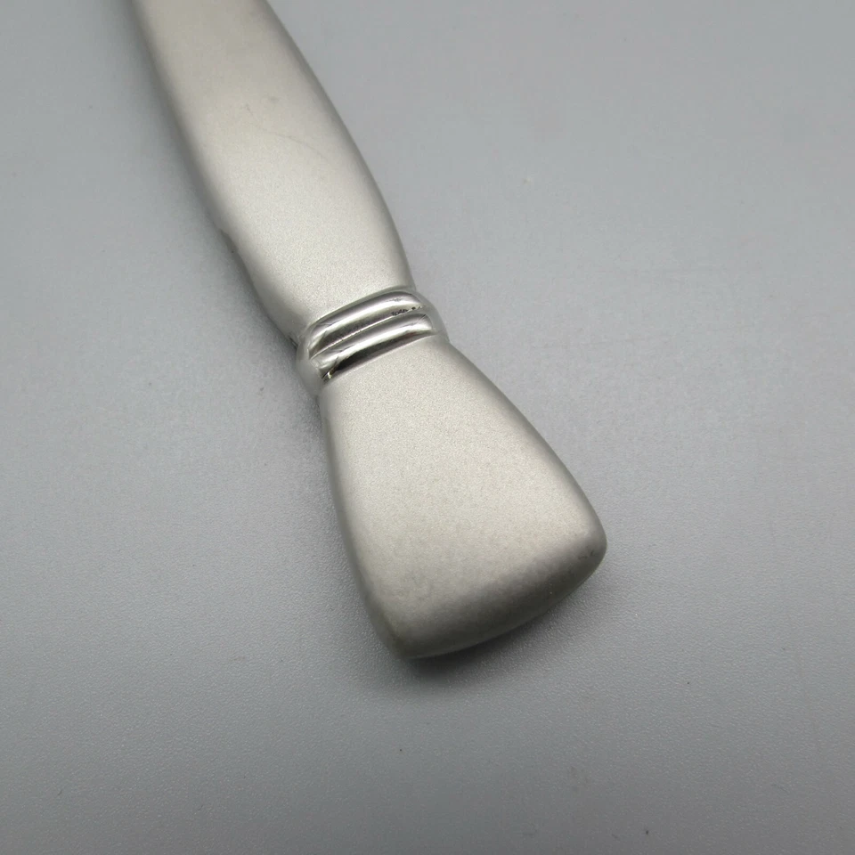 Oneida SATIN NEXUS - Cuchillos de mantequilla/queso - Juego de doce EE. UU. Foto 2 de 2