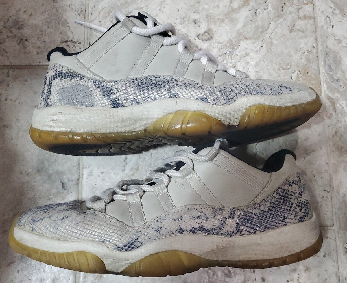 SWEET Nike Air Jordan 11 Retro Low Light Bone Snakeskin Size SWEET Nike Air Jordan 11 Retro Low Light Bone Snakeskin Size