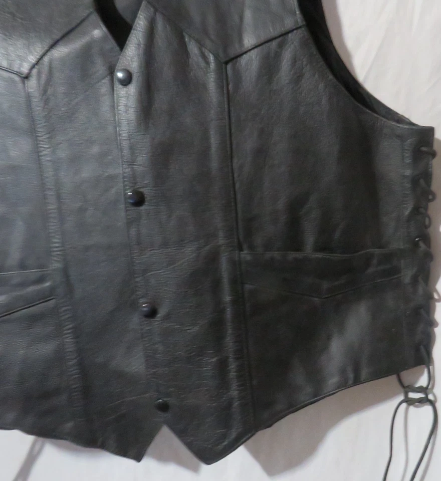 Chaleco de motociclista vintage Wilson de cuero negro con cordones botón a presión XL Foto 3 de 4