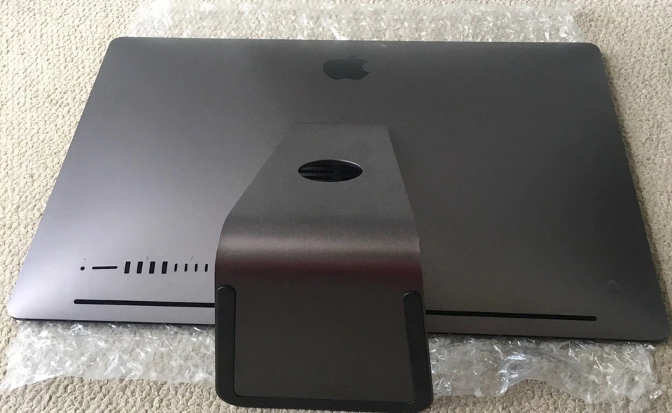 Apple iMac A1862 MQ2Y2LL/A 2017 27" 32GB RAM 1TB. - Image 4 of 4