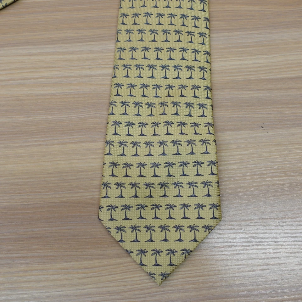 Corbata de seda tropical para hombre amarilla mantequilla palmera Aloha ancha TOMMY BAHAMA fuera de la isla Foto 2 de 4