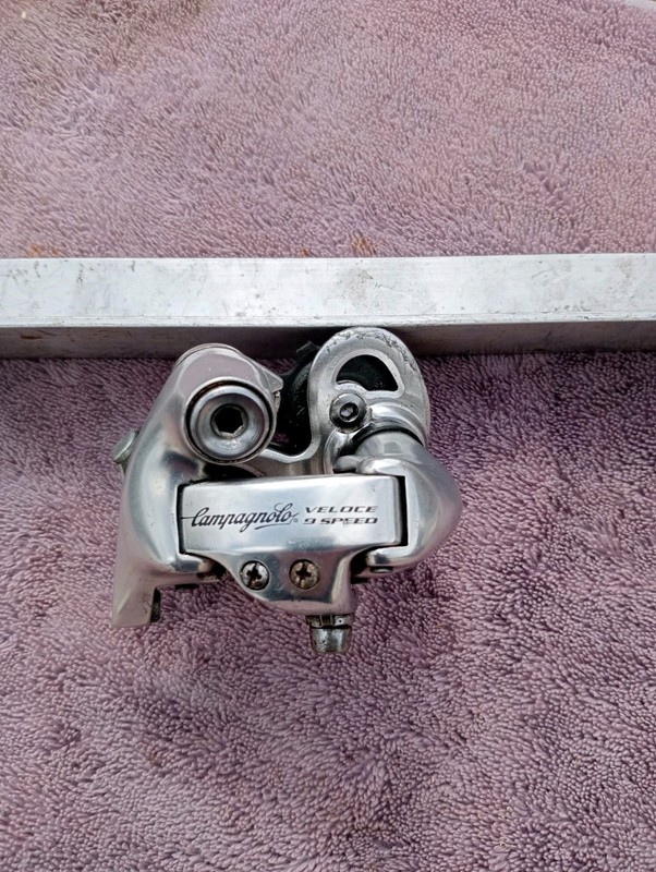 Campagnolo Veloce 9 Speed Short Cage Rear Derailleur (UJ14)
