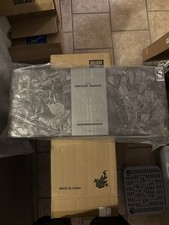 HOT TOYS IRON MAN MMS582 MARVEL TONY STARK MECH TEST DELUXE SPECIAL EDITION MISB