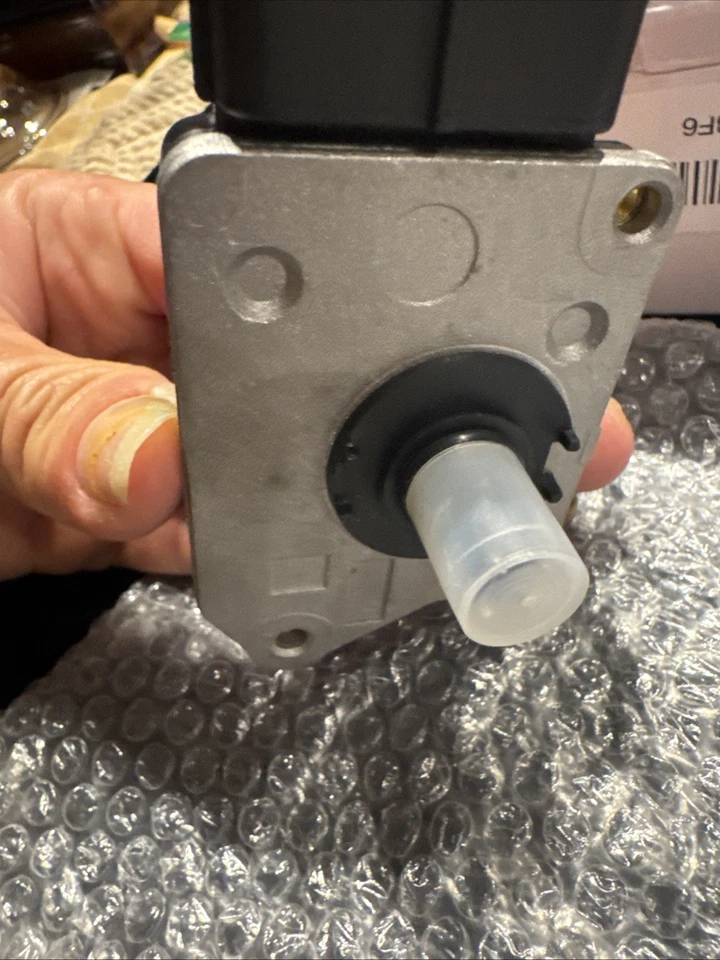 Sensor medidor de flujo de aire de masa para Ford Mustang 1997/98 F150 y 250 1996-1998 Foto 4 de 4