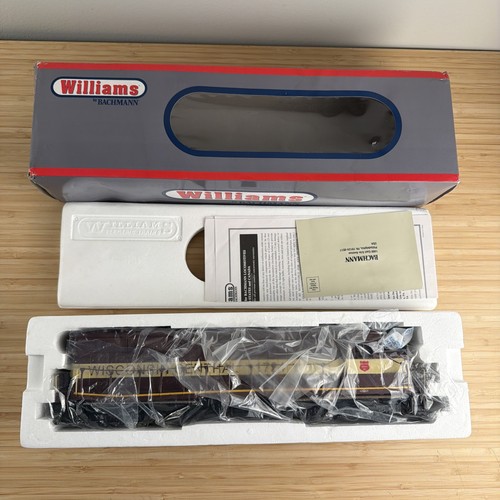 LOCOMOTORA WILLIAMS BACHMANN 21715 CALIBRE O SD-45 WISCONSIN CENTRAL NUEVA EN CAJA | Condition: New