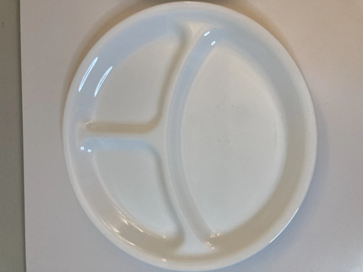 Winter Frost White 8.5 Divided Salad Plate