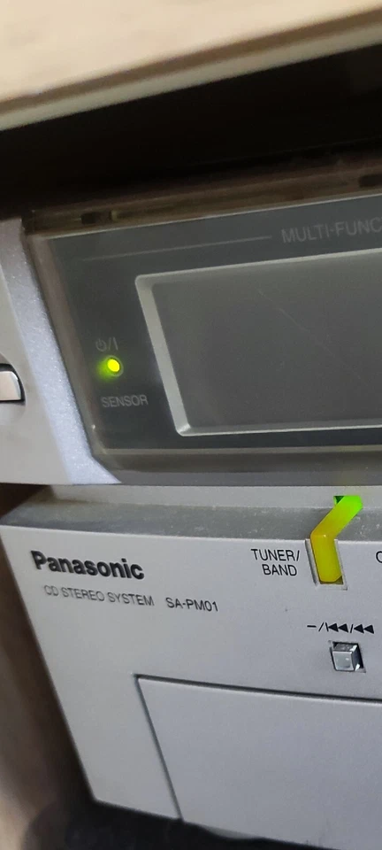 Partially Working Vintage 20 Years Panasonic CD Radio Stereo System SA-PM01  - Image 4 of 4