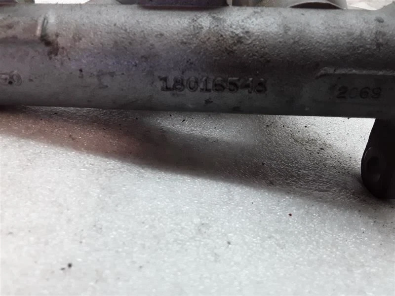 Cilindro maestro de freno 3,8 L A/T SS 2002 MONTE CARLO 18016548 S-386P Foto 4 de 4