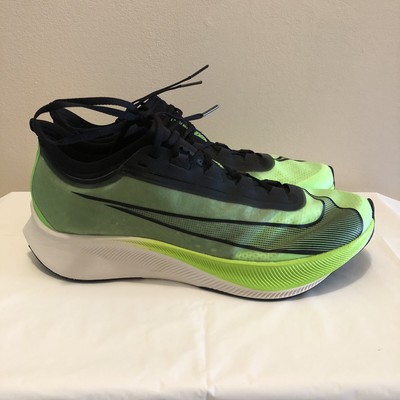 zoom fly 3 electric green