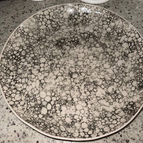 LENOX PEBBLE COVE 1pc 14” PLATTER/TRAY ROUND SERVING BLACK BNWOB. BEAUTIFUL - Picture 2 of 9