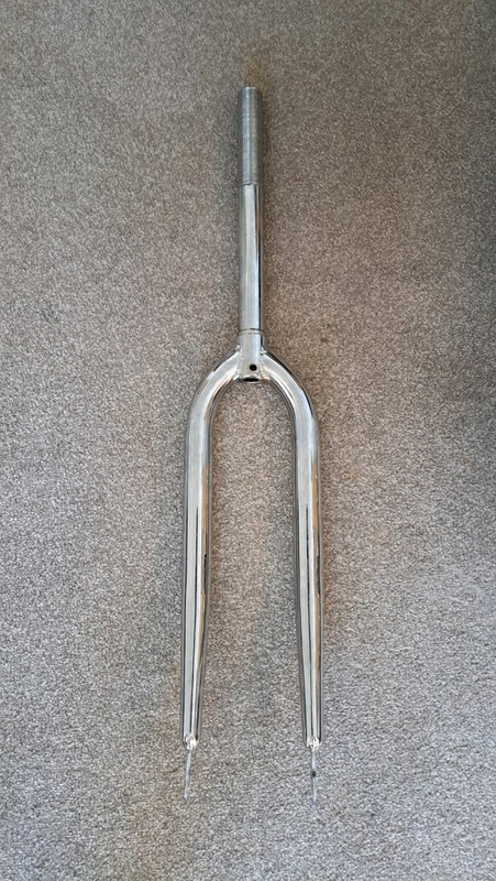 Rigid Fork Suitable For 26" Wheel Mountain Bike Hybrid Threaded chrome steel