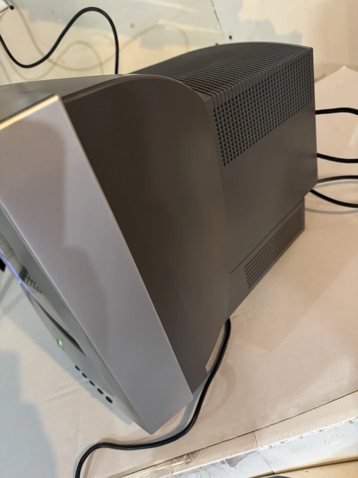 Vintage eMachines 17” Color Monitor eView17s With Original Box Retro PC Computer - Image 4 of 4