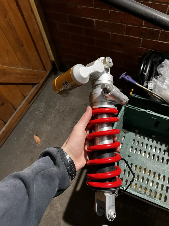 Amortiguador trasero bmw s1000rr sin usar 8548838-02 Foto 4 de 4