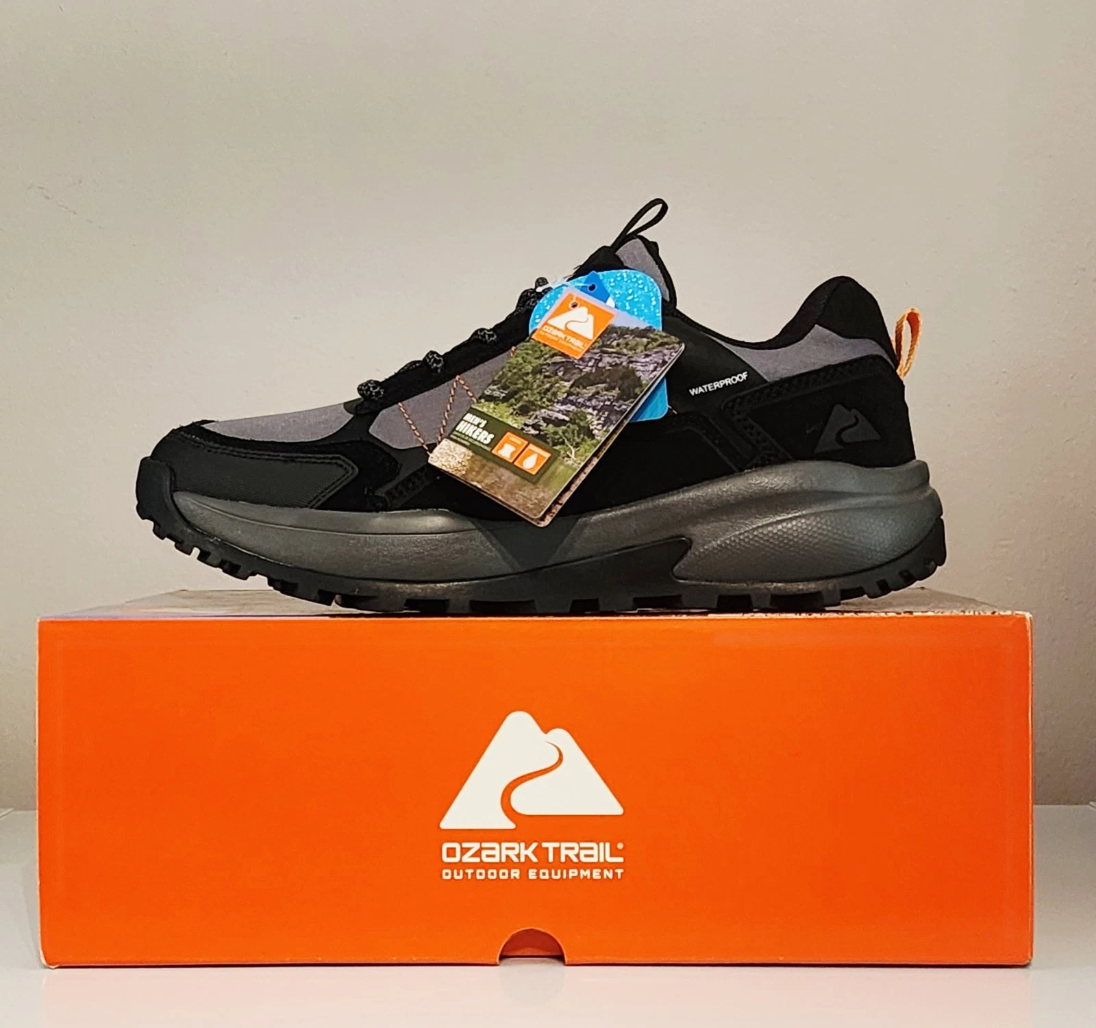 NEW Ozark Trail Waterproof Hiking Sneakers Shoes Medium OT WP HIKE LOW Black