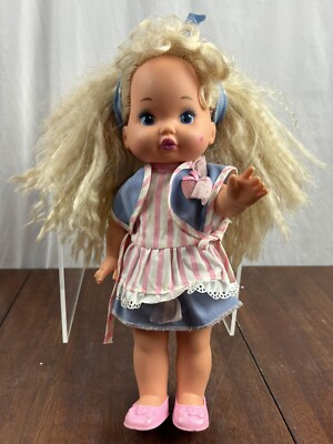 Vintage 1989 Mattel Lil Miss Dress Up Doll With Interchangeable Clothes And Bows