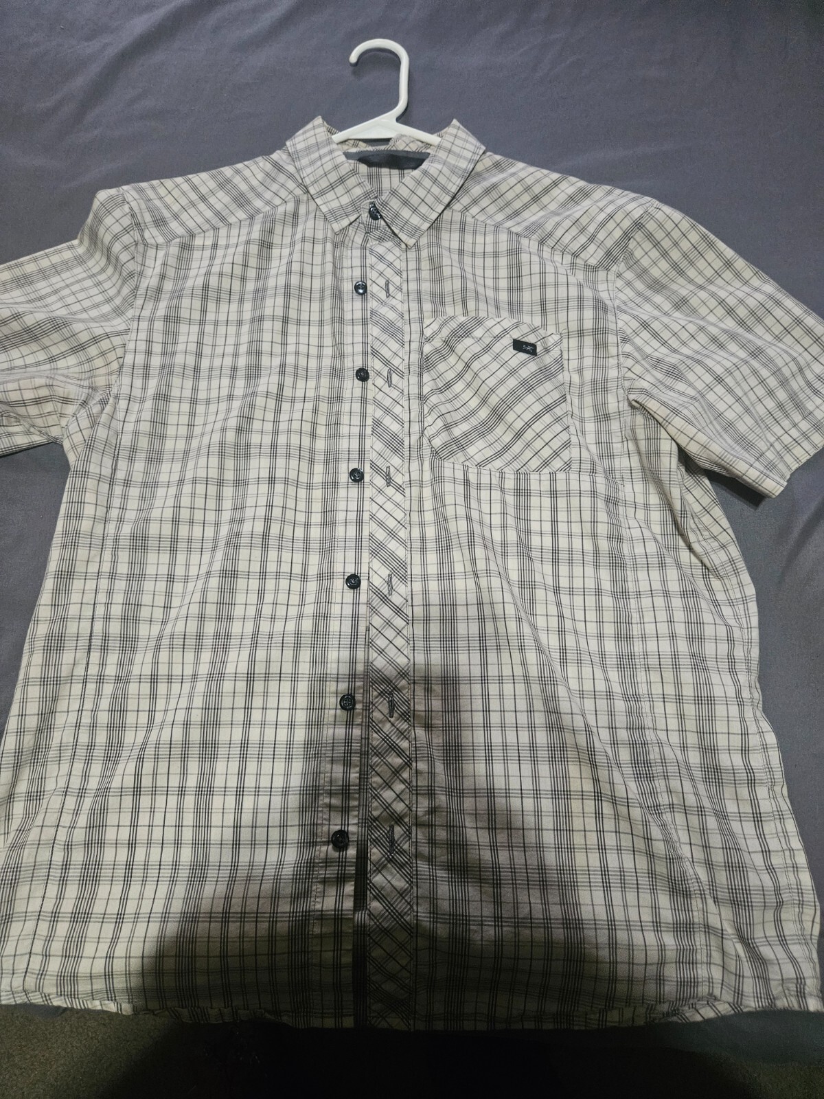 Arc'teryx men's medium hiking short sleeve tee - moisture-wicking & breathable