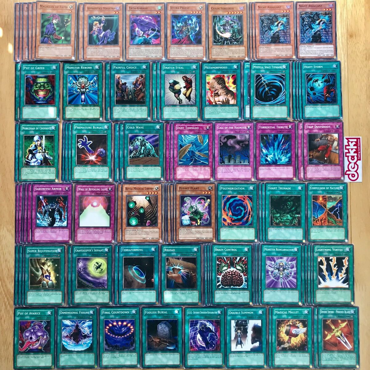 Selection of 100+ Used YuGiOh! Common Deck Building Staples Selection of 100+ Used YuGiOh! Common Deck Building Staples