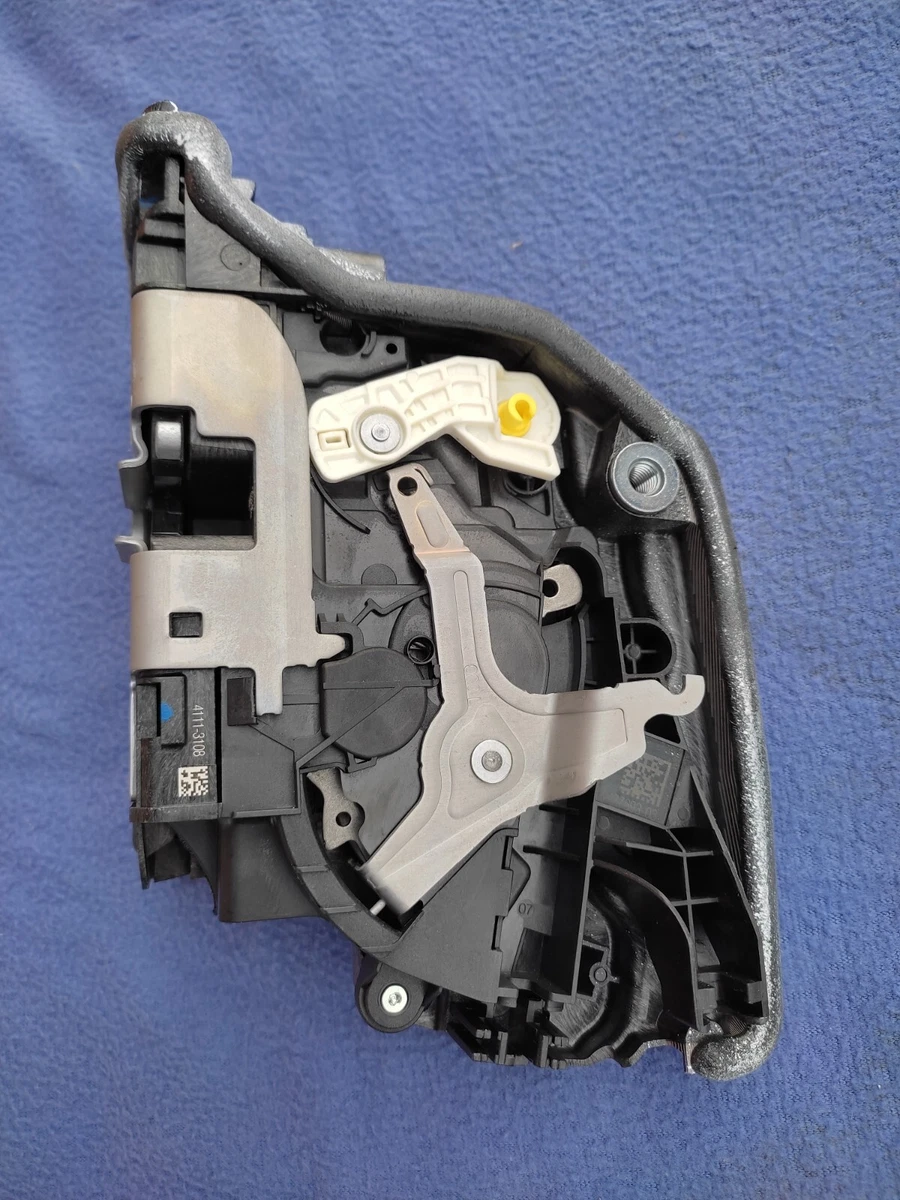 NEW BMW OEM DOOR LOCK, FRONT LEFT ZS 51227477693, 7477693, | eBay