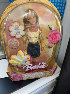 Barbie Spring Scene Doll 2005 Mattel H8252