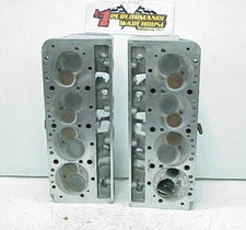 GM SB2.2 Ported Aluminum Heads #12480011 One Needs Work