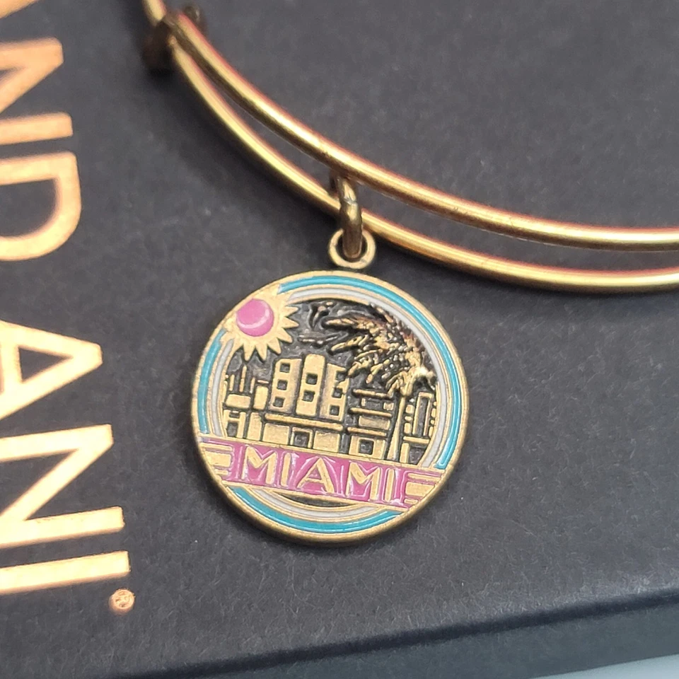 Pulsera Alex And Ani Miami Charm Foto 2 de 4