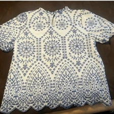 Ladies Short Sleeve Blouse Size Large 