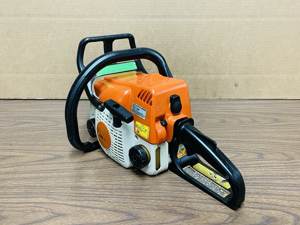 STIHL MS170 Chainsaw Powerhead - STARTS & RUNS NEEDS SERVICED Read Notes 🛠️🔧 - Image 3 of 4