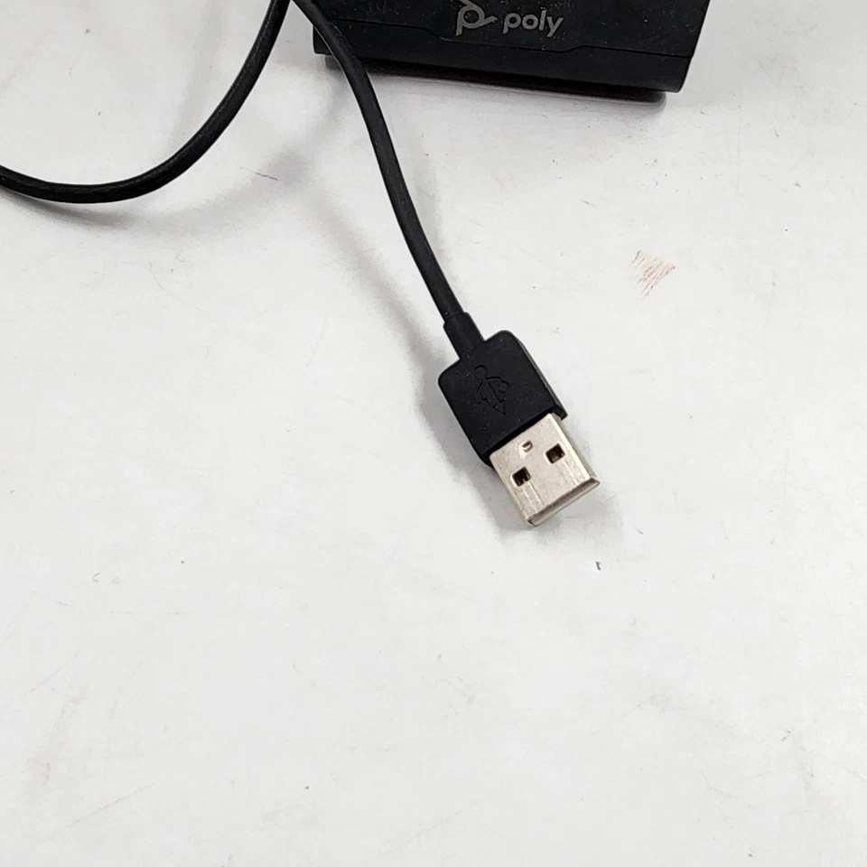 Plantronics Poly Voyager Focus 2 UC Stereo Noise-Canceling On-Ear Headset Black - Image 4 of 4