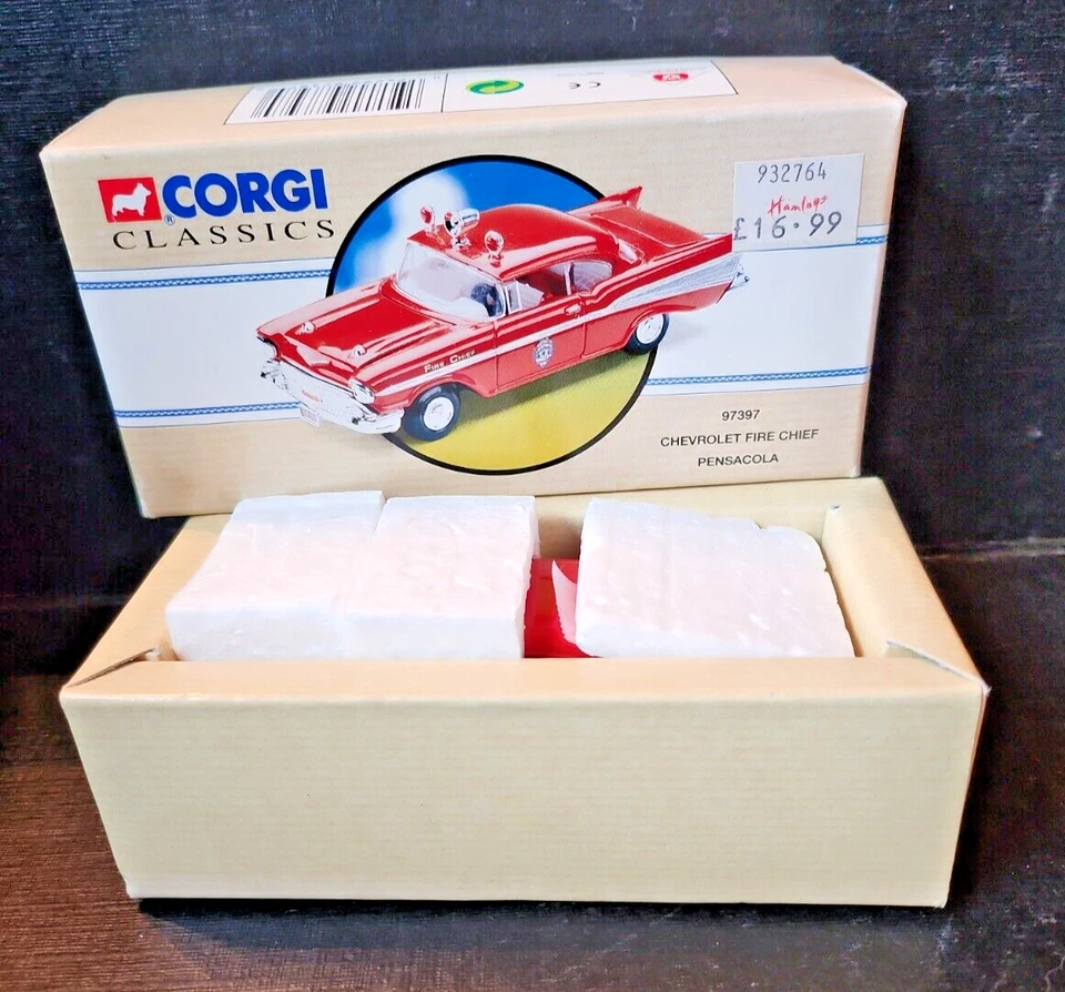 Corgi 97397 Chev Bel Air, Pensacola Fire Chief 1:43 NIB LMT ED DAMAGED ROOF LITE - Image 2 of 4
