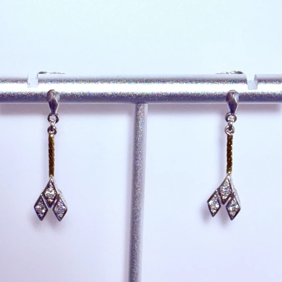 18K Two Tone Gold 0.18ctw Diamond Screw Back Dangle Earrings 3.3g - Image 2 of 4