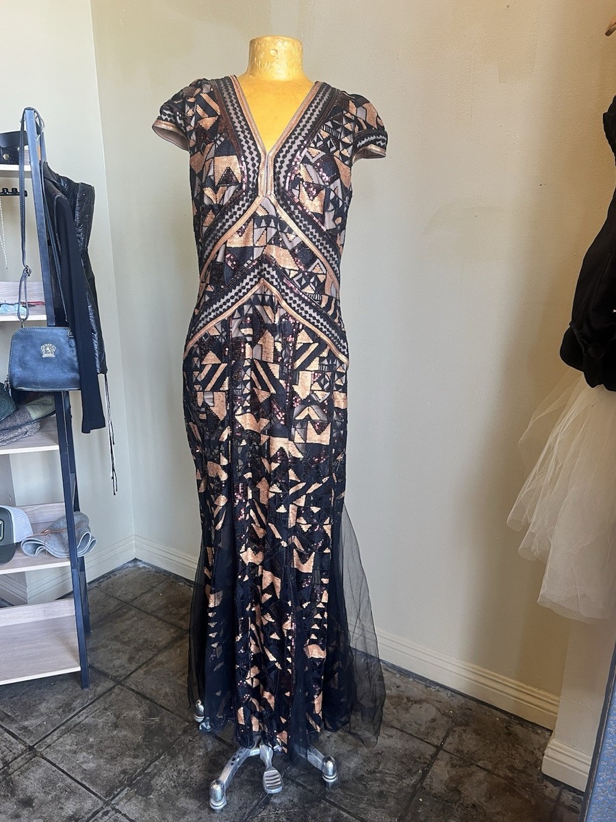 Tadashi Shoji Gold Bronze geometric Sequin Embroidered Gown 14 Tadashi Shoji Gold Bronze geometric Sequin Embroidered Gown 14