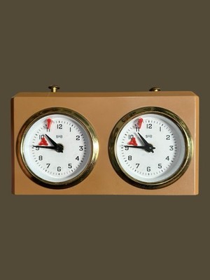 MADE IN GERMANY Mechanische Schachuhr - voll funktionsfähig