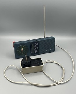 RFT DDR Radioclock RC 87 Rarität Halbleiterwerk Frankfurt/O. #KA174