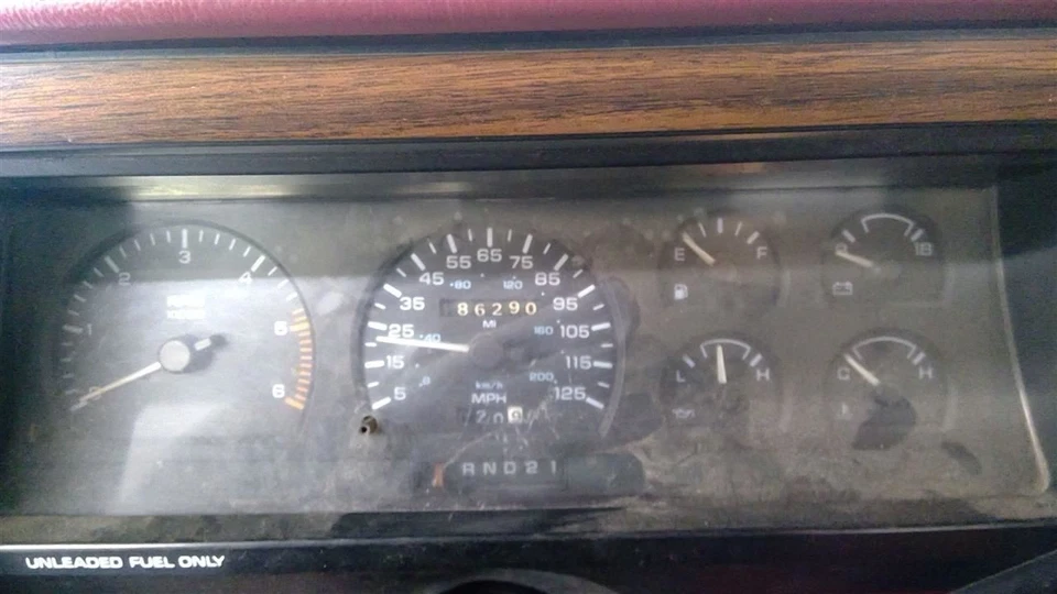 DAKOTA    1992 Dash Bezel 1653091 Foto 3 de 4