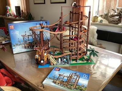Mould King 11013 Piratenschiff Achterbahn Roller Coaster 2147 Teile