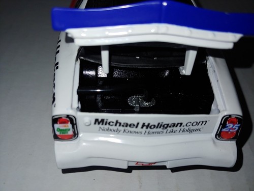NASCAR ACTION JERRY NADEAU #25 COAST GUARD 2000 CHEVY MONTE CARLO DIECAST BANK - Picture 2 of 9