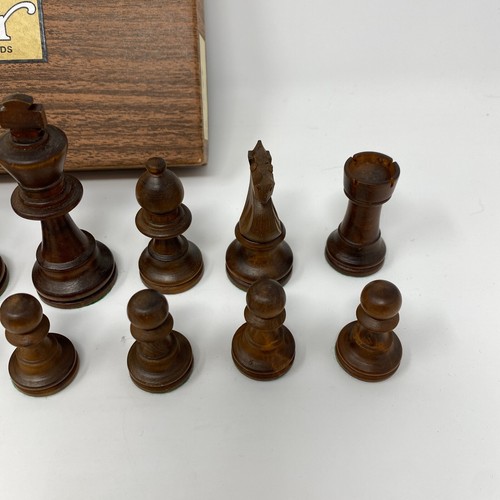 The Grandmaster Chess Set - Wood Pieces Only Complete The Elements of Chess - Picture 6 of 11