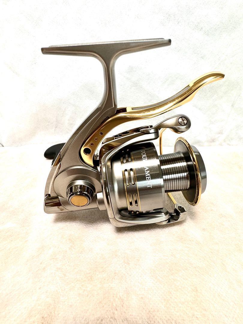 Daiwa Tournament ISO Z4000LBD Spinning Reel Discontinued - リール 