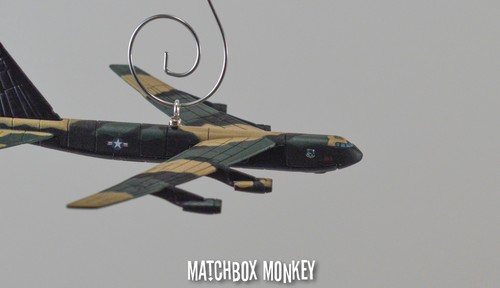 Stratofortress B-52 Diamond Lil Bomber Vietnam War Christmas Ornament Airplane - Picture 3 of 11