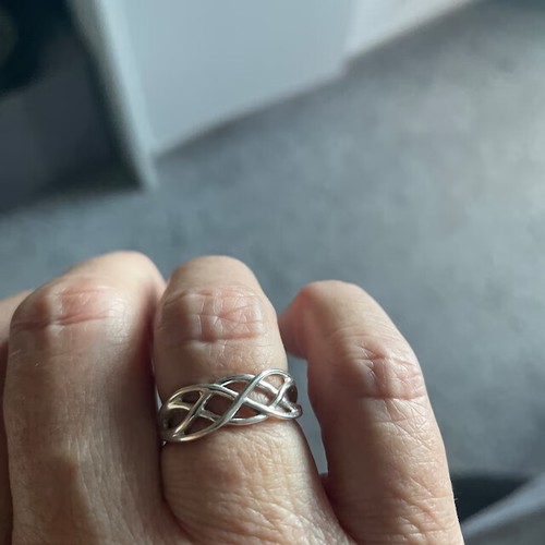 NUEVO Anillo de Nudo de Amor Eterno de Plata Esterlina en Tallas G-Z 20 Tallas Disponibles - Imagen 5 de 8