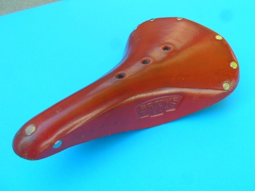 Brooks B17 saddle, brown or honey brown
