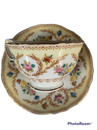 Crown Staffordshire Teacup & Saucer Set F-15744-Fine Bone China, Made In England - Picture 3 of 5
