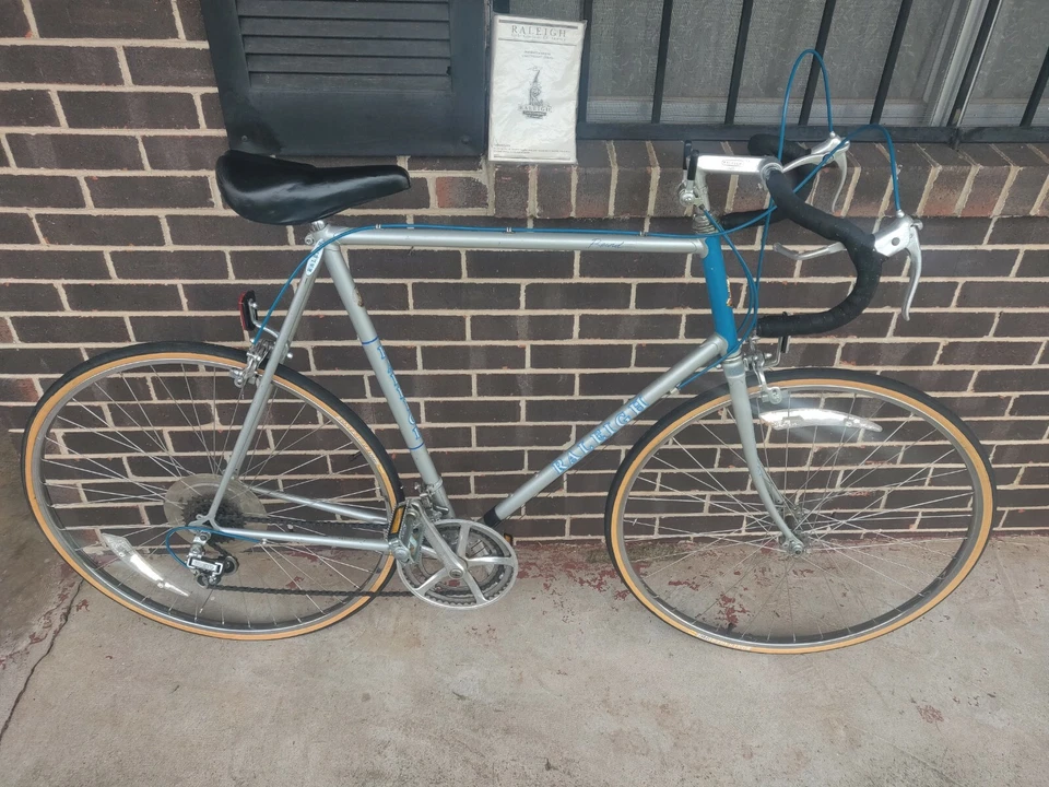 Bicicleta Raleigh 1983 Record 10 velocidades 27" completa Everyhing Works bom estado - Imagem 4 de 4