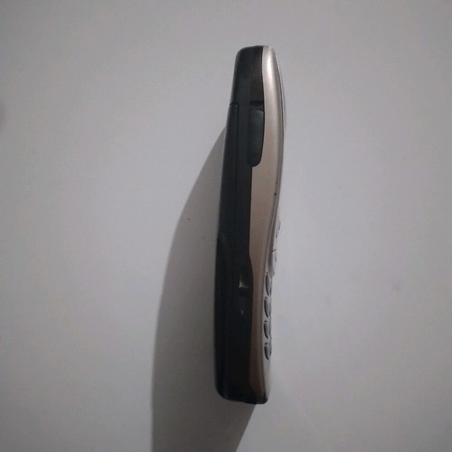 Vintage Nokia 6310 Mobile Phone Type NPE-4 - No Charger Included - Photo 3 sur 11