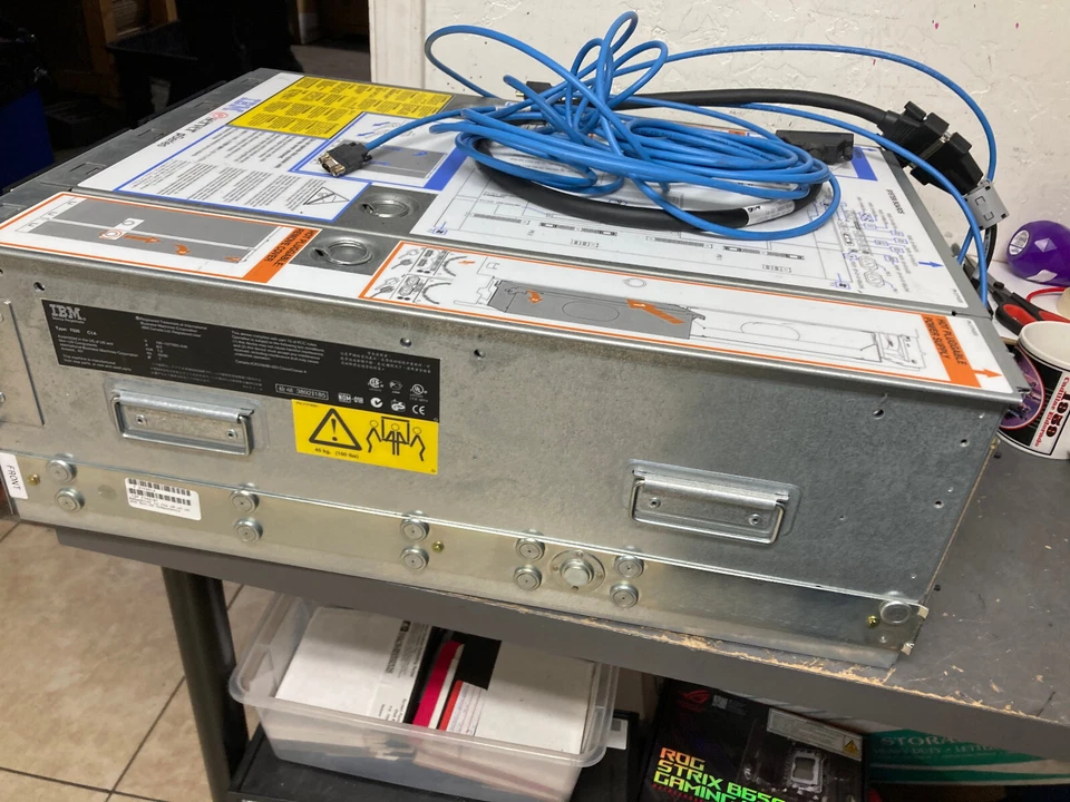 IBM 7026-B80 Type 7026 PowerPC Server No HDD 4GB RAM eServer pseries - Image 2 of 4