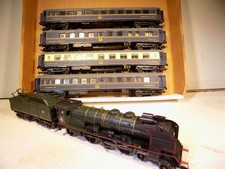 Jouef HO Scale Orient Express 4-6-2 (Tender pwr) TESTED C-9