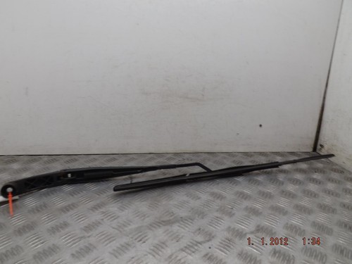 Kia Rio Right Driver Offside Front Wiper Arm Blade Mk3 2011-2018Z - Picture 3 of 6