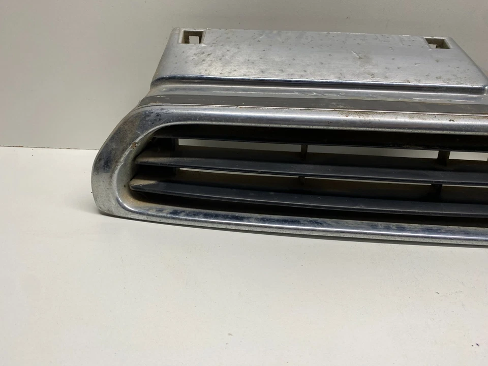 1995 - 1996 SUBARUHERITAGE ПЕРЕДНЯЯ РЕШЕТКА БЕЗ ХРОМИРОВАННОЙ ОТДЕЛКИ OEM, 104-58624 - Изображение 4 из 4