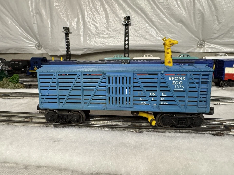 LIONEL POSTWAR #3376 GIRAFFE CAR - Image 2 of 4